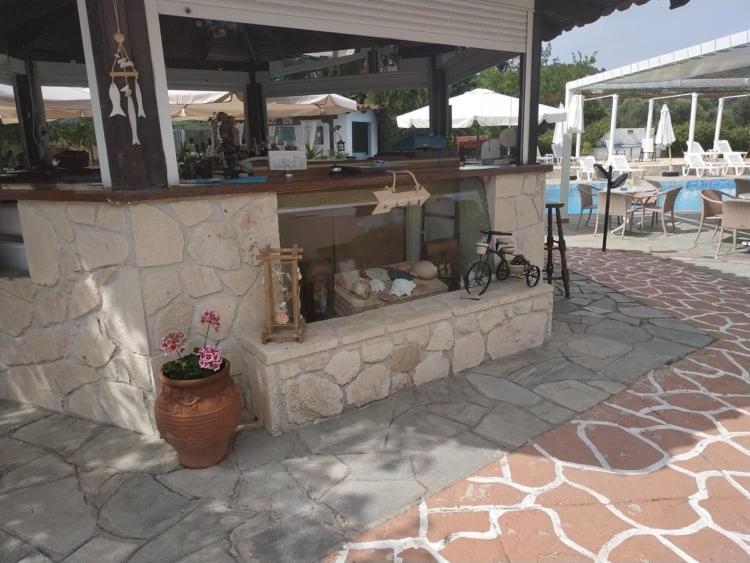 Aquarius Hotel Fourka Extérieur photo