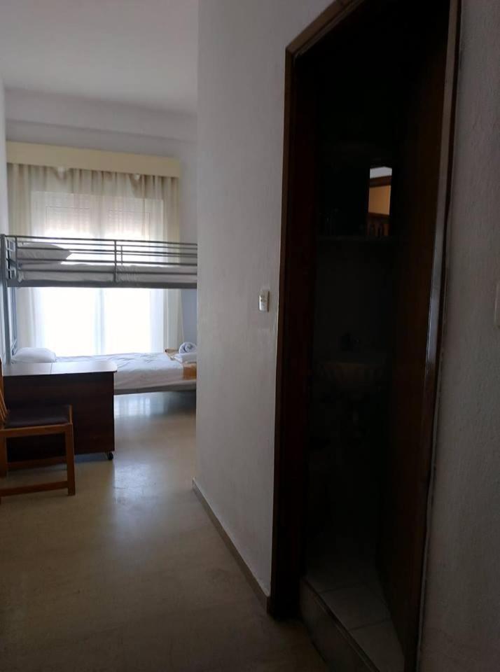 Aquarius Hotel Fourka Extérieur photo